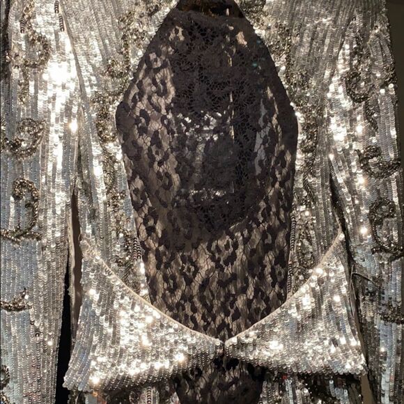 Dundas georgette dress with sequins - Picture 7 of 7